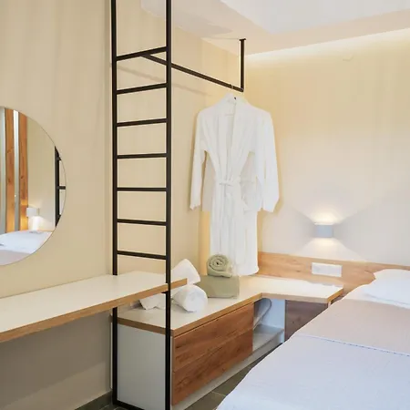 Village Esperia شقة *