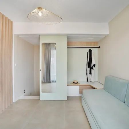 شقة Village Esperia بوتوس