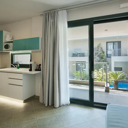 Village Esperia * بوتوس