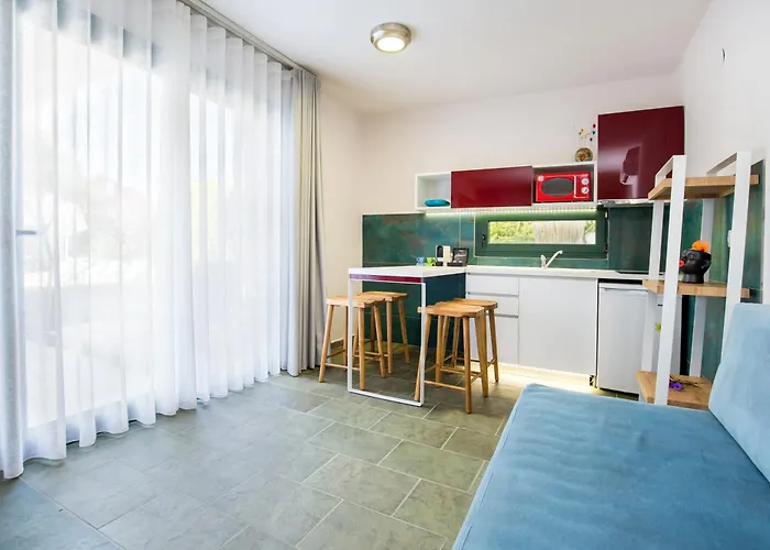 Village Esperia Apartamento Potos