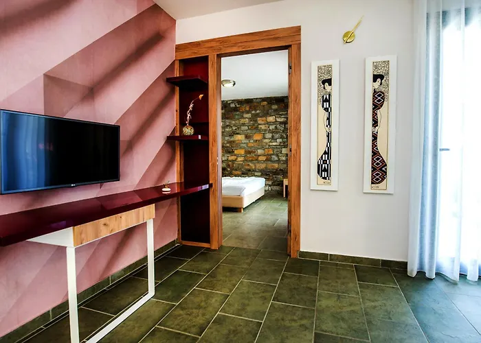 Village Esperia * Potos