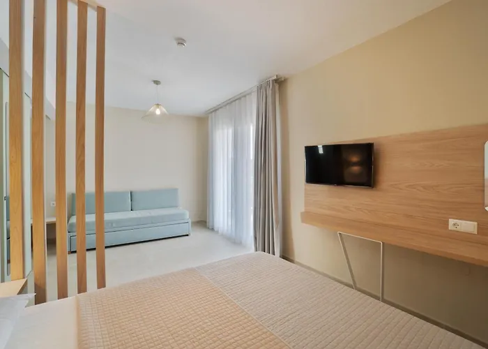 Village Esperia * Potos