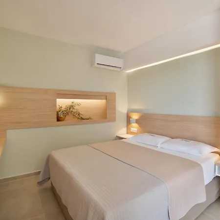 Apartament Village Esperia *