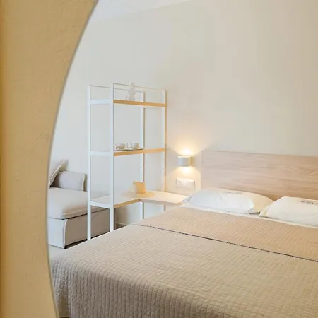 Apartament Village Esperia *